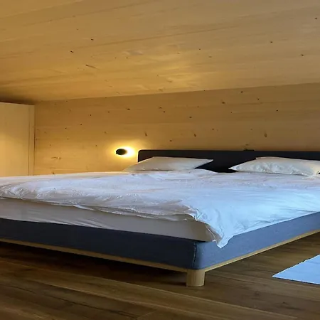Baren Penthouse Appartement-fewo- Dusche- Wc 8-bettwohnung By Interhome * Zweisimmen